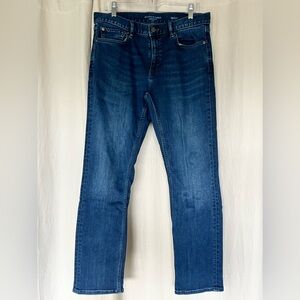 Banana Republic Traveler Straight Leg Blue Jeans, 33x32